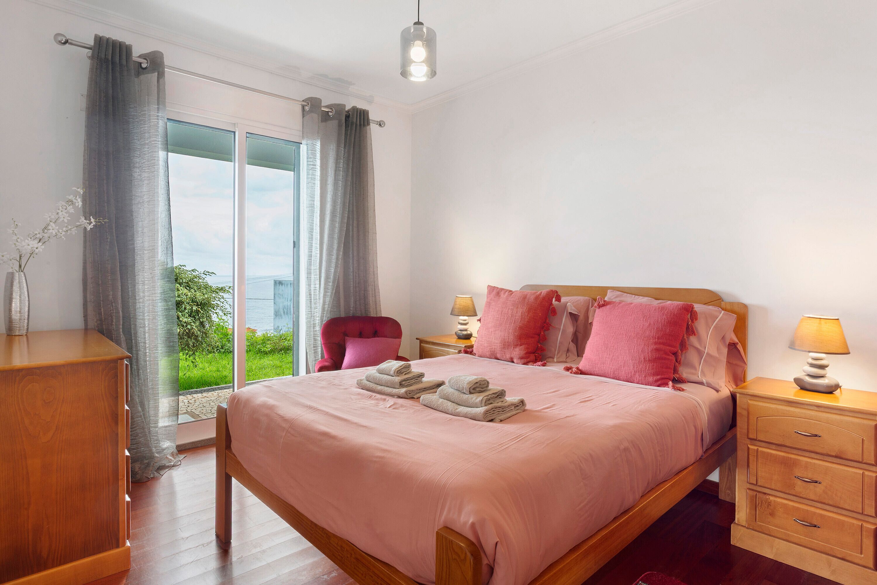 2 Schlafzimmer, Bügeleisen/Bügelbrett, WLAN, Bettwäsche