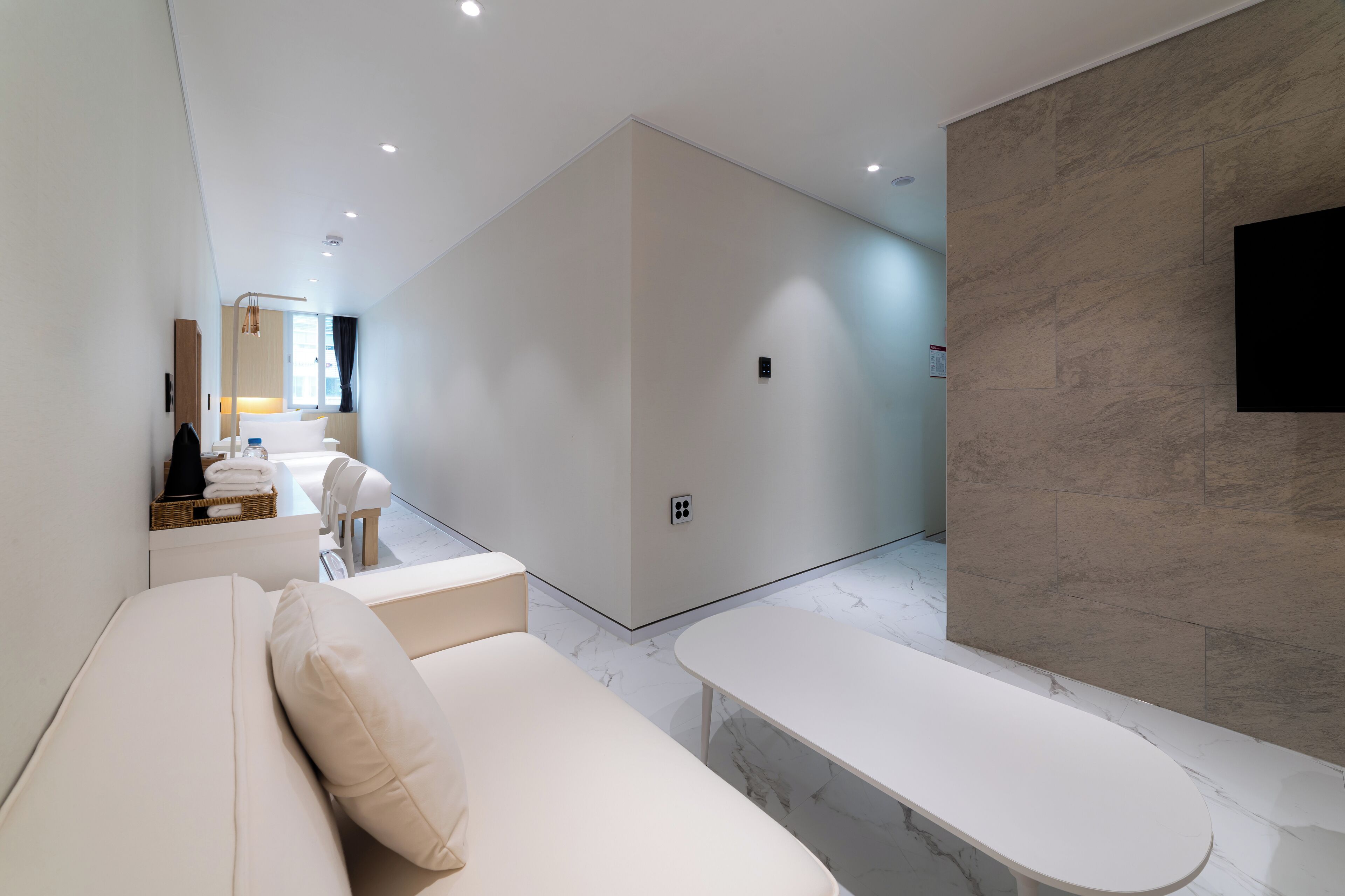 Desk, blackout drapes, free WiFi