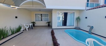 COPFL0101 - Large house with private pool