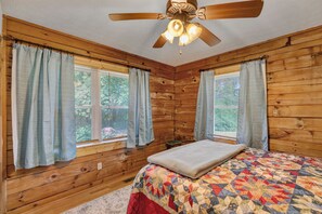 3 chambres, fer et planche à repasser, accès Internet, draps fournis