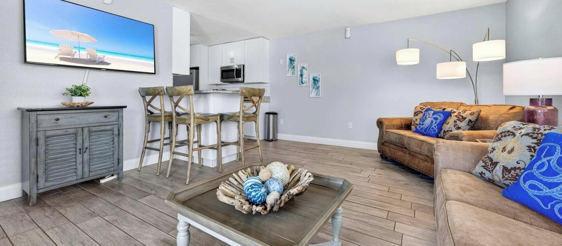 Condo, 1 King Bed with Sofa bed, Patio, Garden View (Miramar Beach Oasis) | Living area