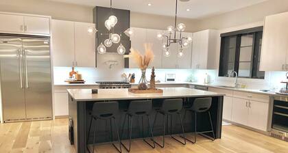 Gorgeous 5-Bedroom House in East Hampton