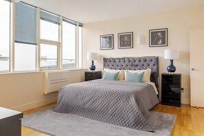 3 bedrooms, iron/ironing board, Internet, bed sheets