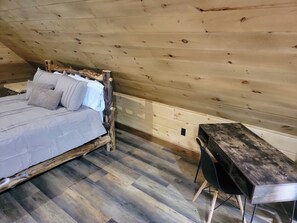 2 bedrooms, internet, bed sheets