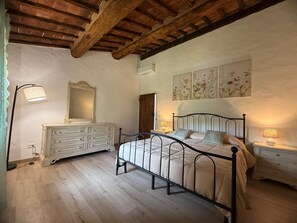 3 sovrum, strykjärn/strykbräda, resesäng och gratis wi-fi