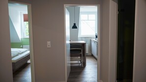 Bügeleisen/Bügelbrett, WLAN, Bettwäsche
