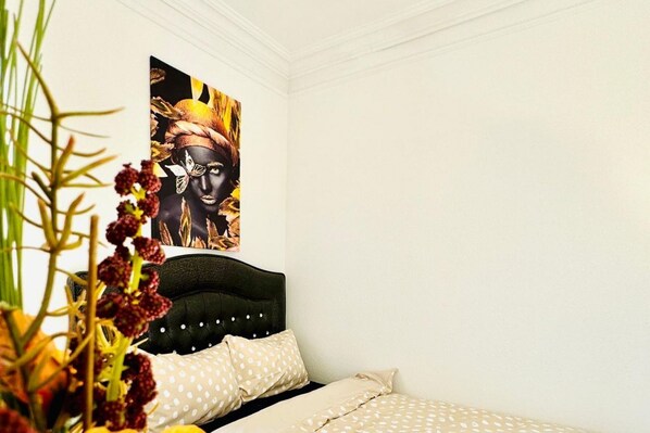 1 dormitorio y ropa de cama