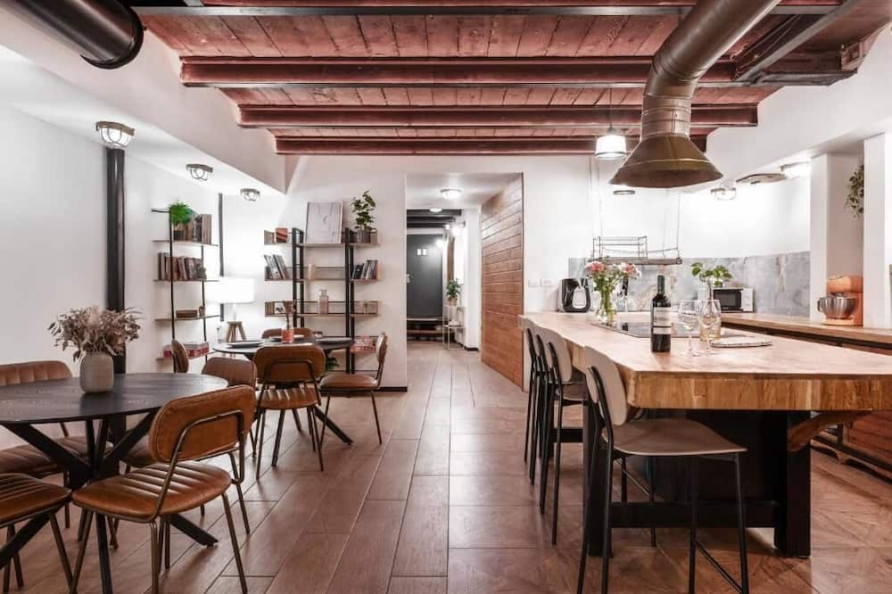 The urban chalet