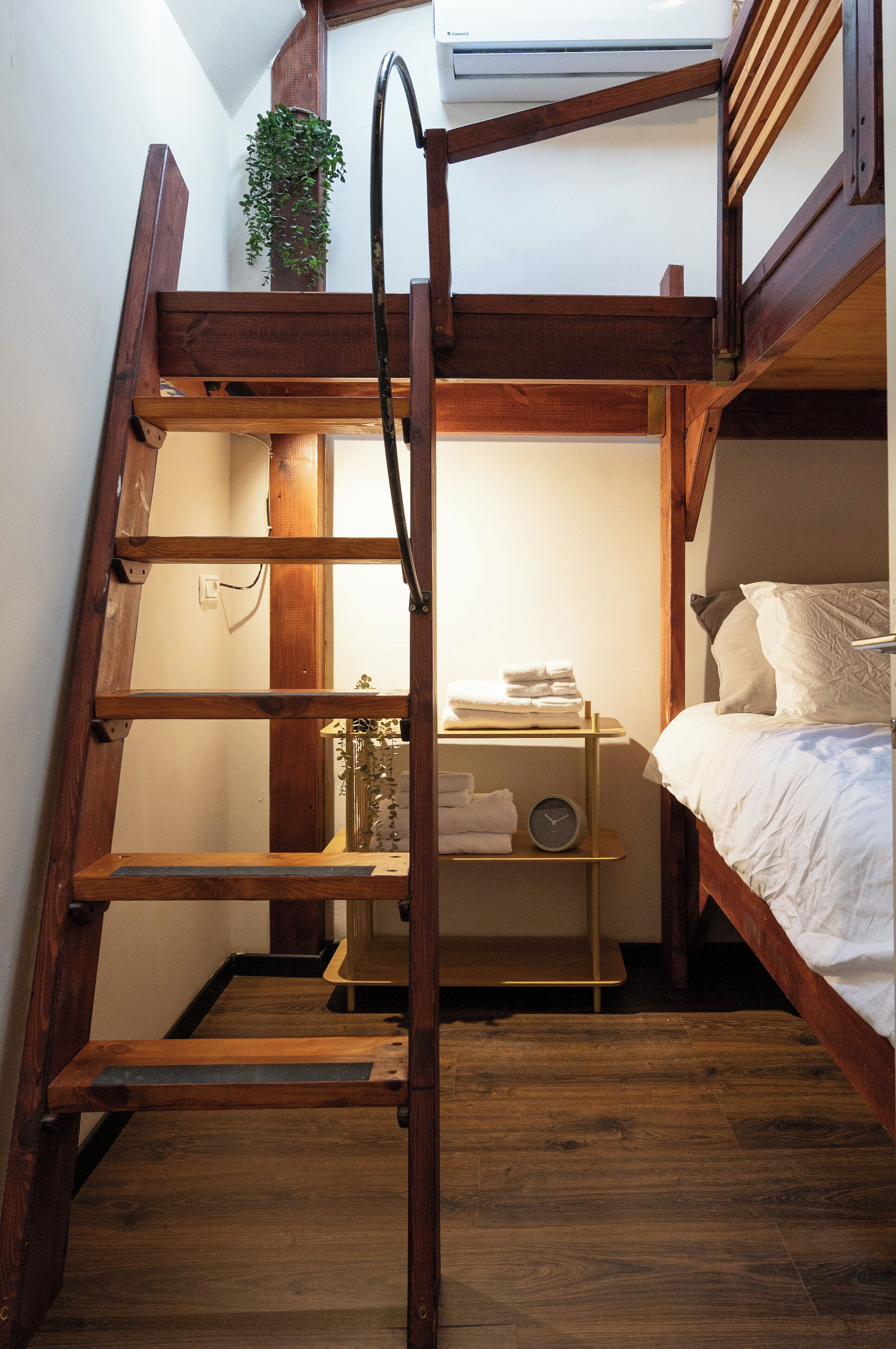 Quarto solteiro econômico