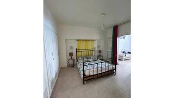 3 chambres, draps fournis