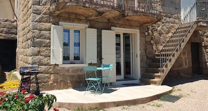 Maison Corse de famille atypique T4