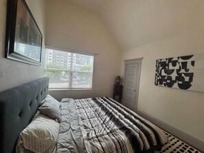 5 bedrooms, WiFi