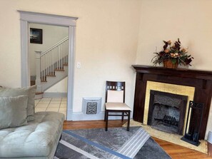 Interior - Downtown, 5-bed, 3-bath, 3-level (Colorado Springs)