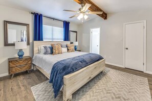 3 sovrum, skrivbord, strykjärn/strykbräda och gratis wi-fi