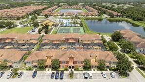 Exterior - EV_89270 - 4 Bed 3 Baths Townhome with Screened-In Private Pool and Amenities (Kissimmee)
