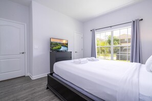 4 Schlafzimmer, Bügeleisen/Bügelbrett, WLAN, Bettwäsche