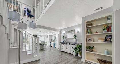 Unwind on the Deck - Steps from the Lake!