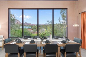 Dining - NEW! Bella Vista Private I Spa I Game Rm I Rock View I Trail Access I Sleeps 16! (Sedona)