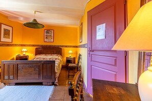 1 bedroom, iron/ironing board, WiFi