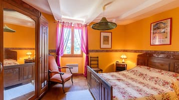 1 bedroom, iron/ironing board, WiFi