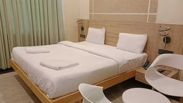Standard Room, City View | Desk, laptop workspace, iron/ironing board, free WiFi