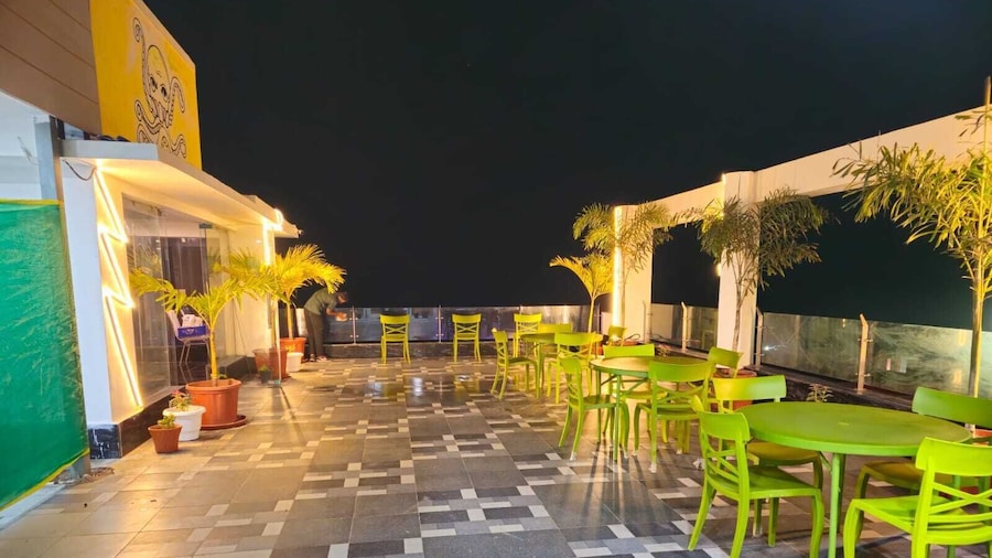 Pipul Ocean View Resort
