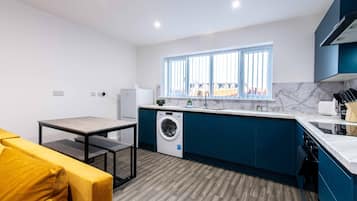 Appartement, fumeurs | 4 chambres