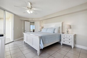 아파트 (3 Bedrooms) | 내부