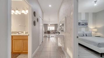 5 bedrooms, desk, iron/ironing board, free WiFi