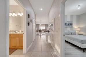 5 bedrooms, desk, iron/ironing board, free WiFi