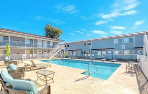 Piscina a l'aire lliure