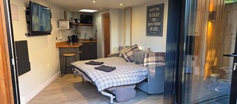 The Chill Garden Room