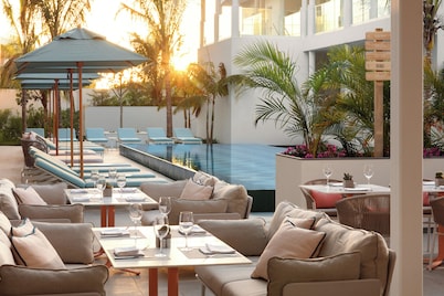 Hotel Indigo Turks Caicos Grace Bay by IHG