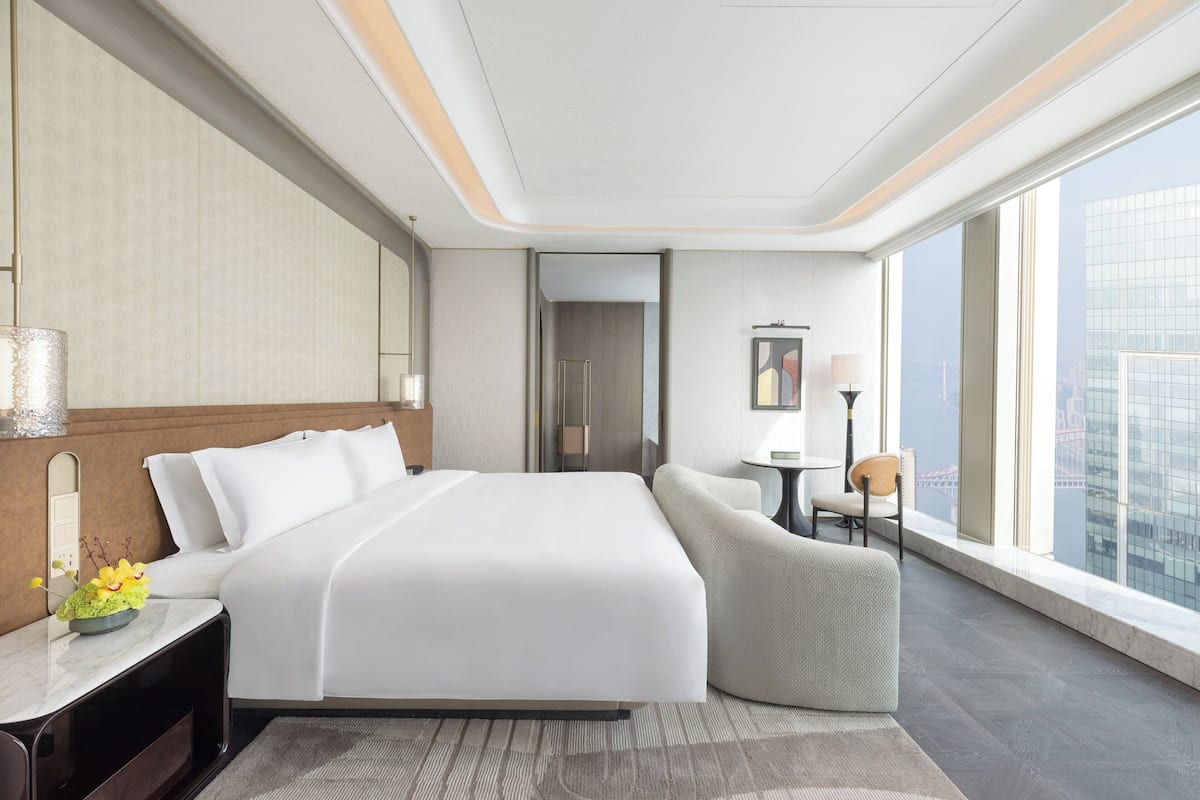 Suite, 1 King Bed (Ambassador) | Premium bedding, memory-foam beds, minibar, in-room safe