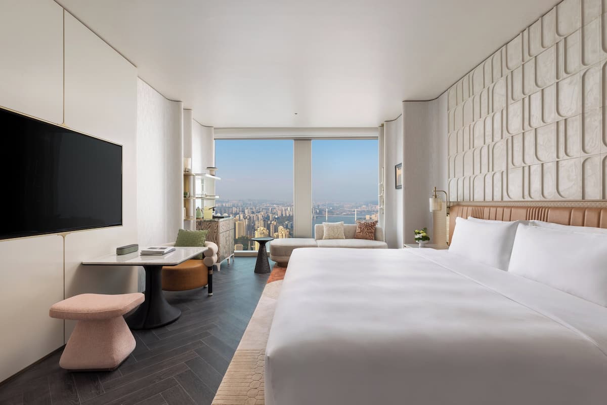 Habitación Premium, 1 cama de matrimonio grande, vistas al río | Ropa de cama de alta calidad, colchones viscoelásticos, minibar