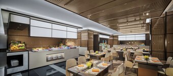 Voco Chengdu Jiuyanqiao by IHG
