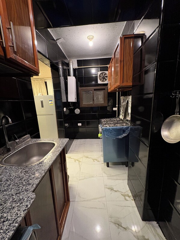 Oven, stovetop