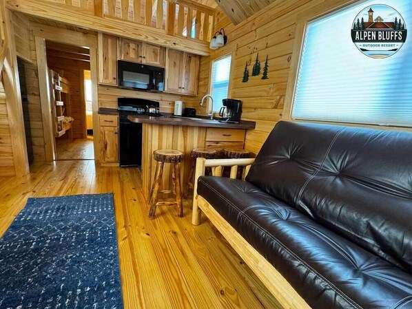 Family Cabin | Living area