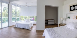 Pimennysverhot, silitysrauta/-lauta, ilmainen Wi-Fi