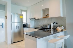Microwave, stovetop