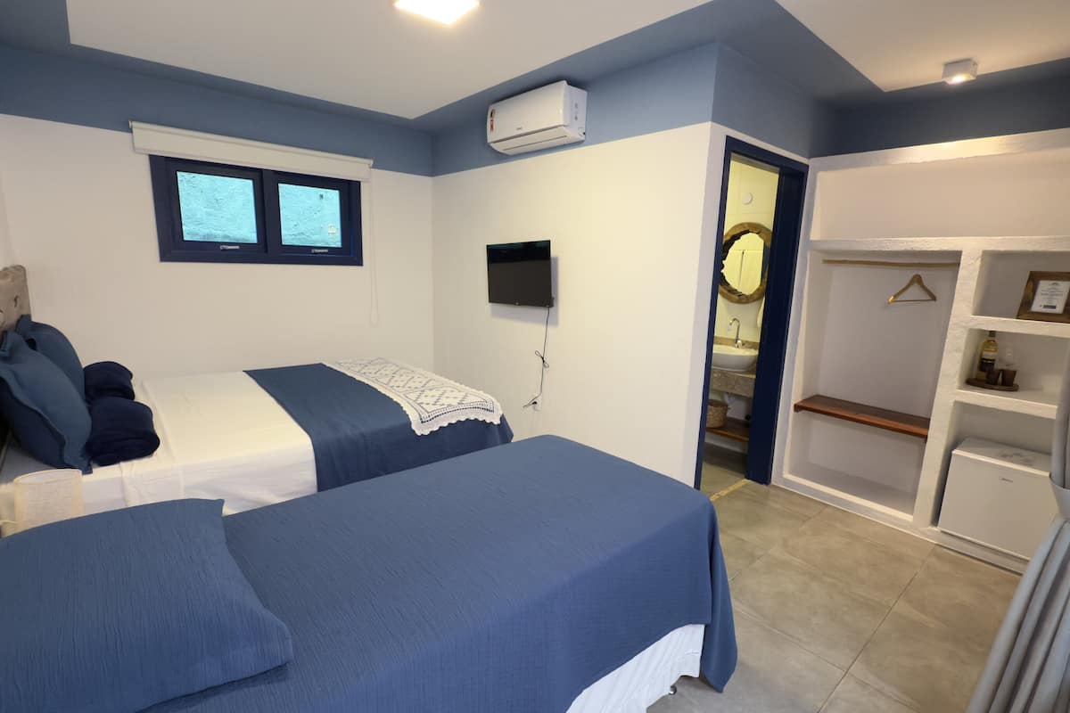 Quarto triplo superluxo