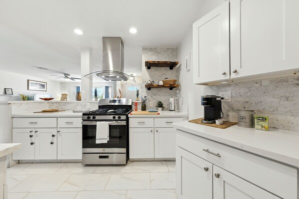 Microwave, oven, stovetop, dishwasher