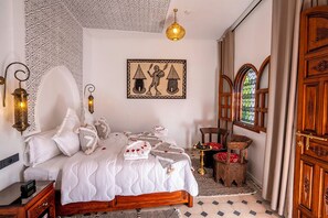 Chambre Deluxe Double ou avec lits jumeaux, vue cour intérieure