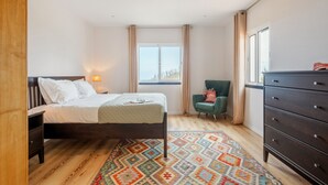 Ảnh chưa phân loại, 3 trong số 32 ảnh, nút