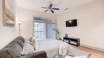 1 chambre, fer et planche à repasser, Wi-Fi, draps fournis