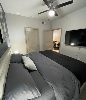 1 bedroom, iron/ironing board, WiFi, bed sheets