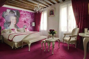 House | 1 bedroom, laptop workspace, bed sheets