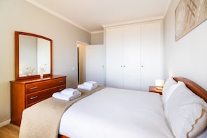 1 bedroom, Internet, bed sheets