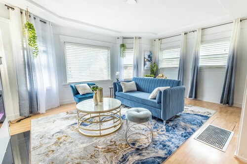 Cityscape Haven - Central SF Home near SFO