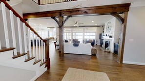 Interior - SUNSWEPT VISTA - Fabulous 7-bedroom house at LAKE ANNA Virginia (Bumpass)